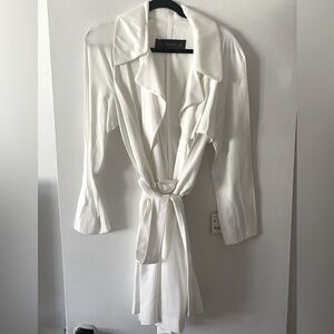 Zara outerwear. Great for spring weather. Never worn.